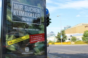 image from de.indymedia.org | dont hate the media, become the media!