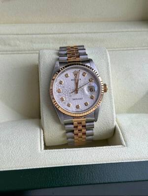 image from ROLEX. Swiss Luxury Original Watches from the manufacturer