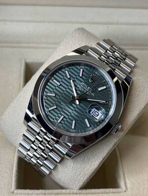 image from ROLEX. Swiss Luxury Original Watches from the manufacturer