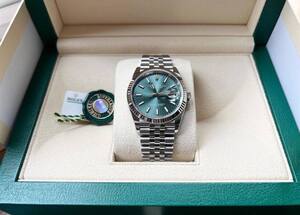 image from ROLEX. Swiss Luxury Original Watches from the manufacturer